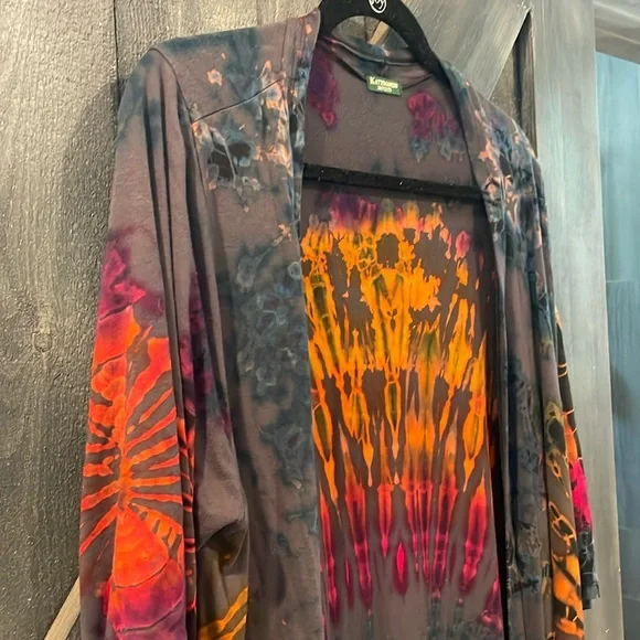 Kathmandu Imports | Tie Dye Kimono Robe - Picture 6 of 7